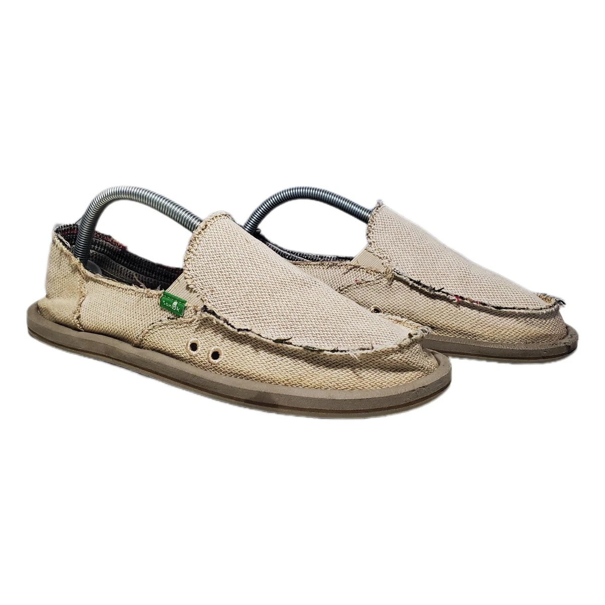 Donna hemp shop sidewalk surfers