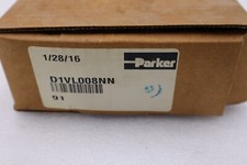 NEW Parker D1VL008NN DIR CNTRL LEVER OPERATED STOCK 1400C
