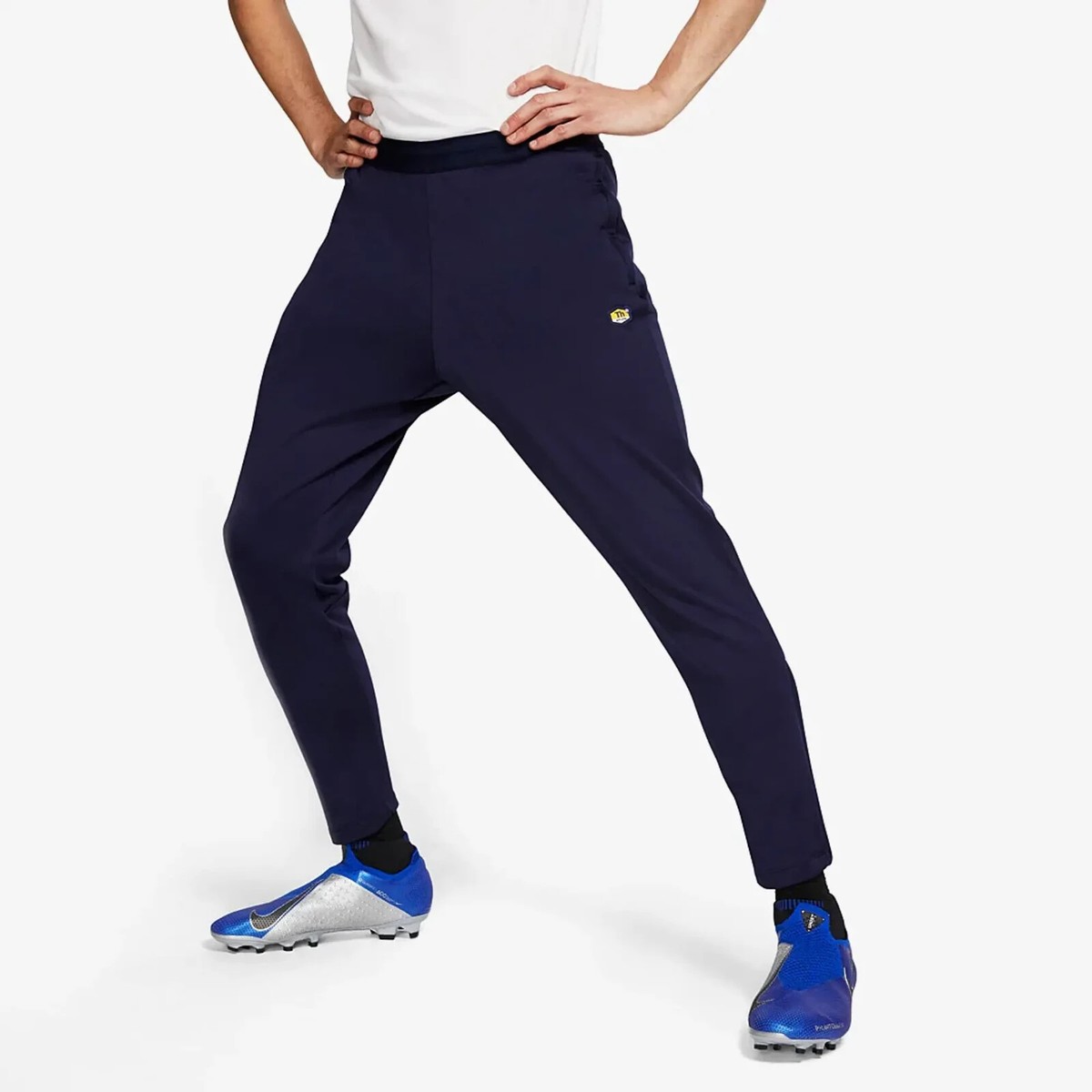 nike tottenham pants
