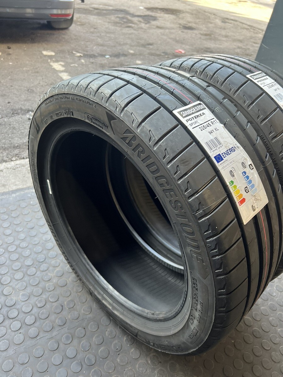 225/45R17 BRIDGESTONE POTENZA からく 22年ラジアルタイヤ