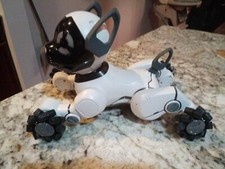 WOWWEE CHIP INTERACTIVE ROBOTIC DOG PUPPY Only Dog 