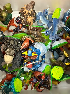 Skylanders Spyro's Adventure Character Figures & Magic Items