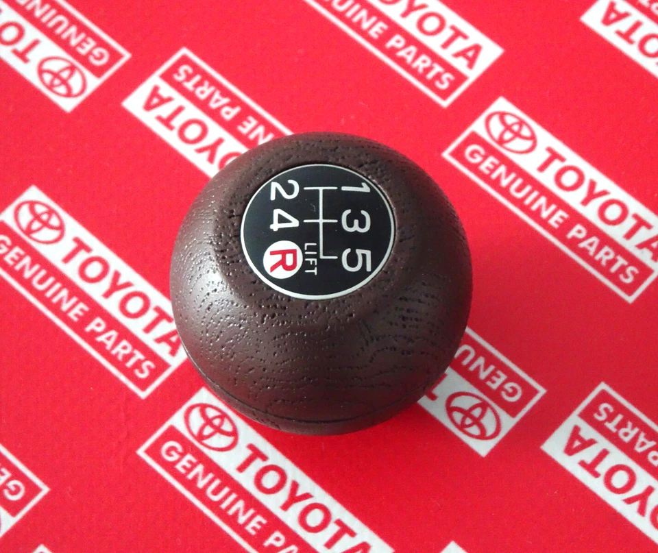 1974 1975 1976 1977 1978 Toyota Corolla Coupe KE35 SR Shift Knob - Image 4 of 4