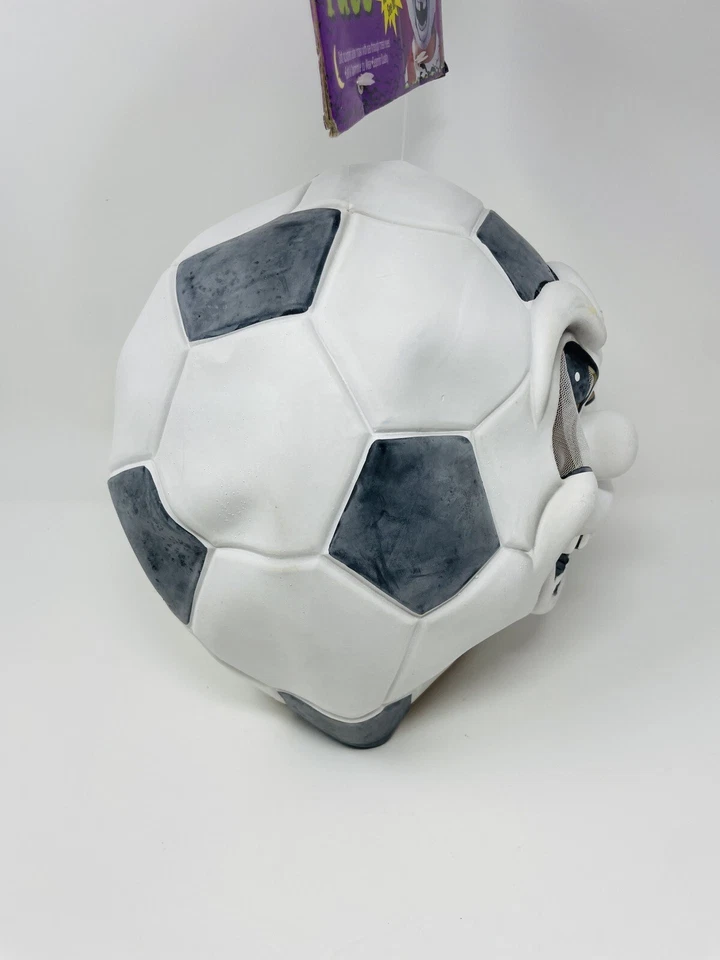 Vintage Fun World Easter Unlimited Game Face Soccer Ball Latex Mask Halloween - Image 3 of 4