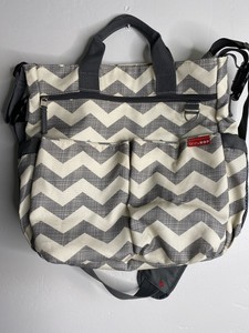 skip hop dash signature diaper bag