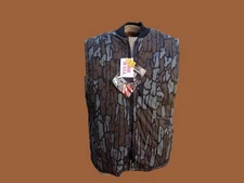 TREBARK WOODLAND CAMOUFLAGE HUNTING VEST DACRON INSULATED REVERSIBLE NEW US MADE