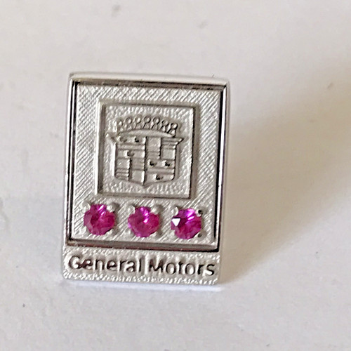 10k Gold Fill General Motors Cadillac 10 Year employee service award pin