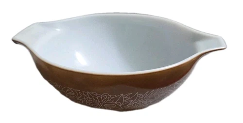 PYREX No. 444 Brown Woodland Large 4qt Mixing Serving Cinderella Bowl EUC!