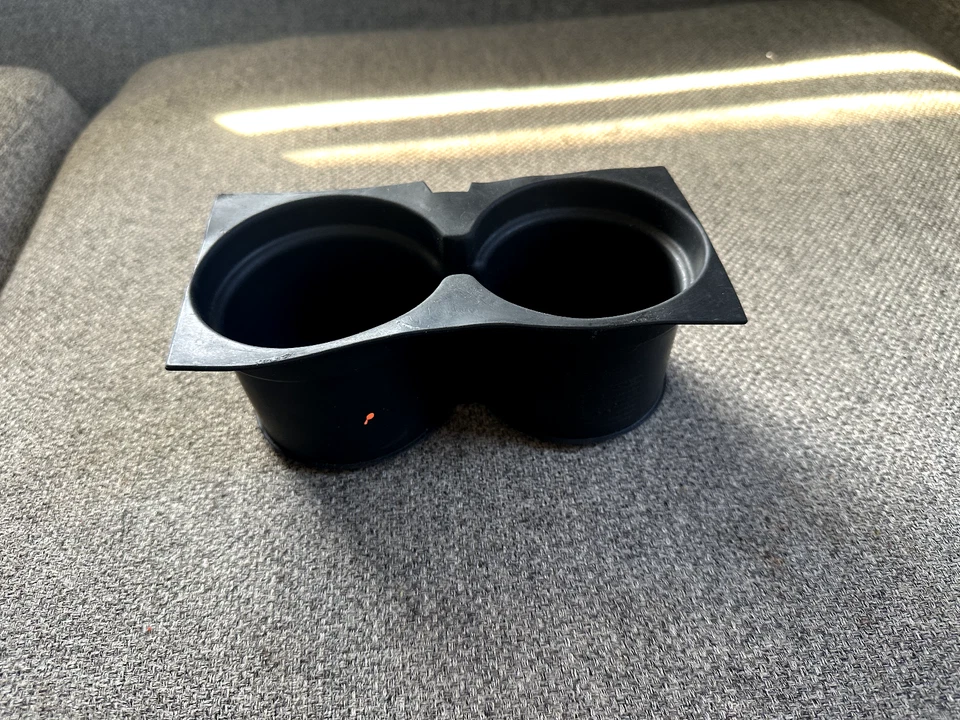 Cadillac STS Caddy 2005-2011 consola central delantera portavasos de goma inserto Y26 Foto 2 de 4