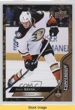 2016-17 Upper Deck Compendium Gold Kevin Bieksa #4 READ 9hd