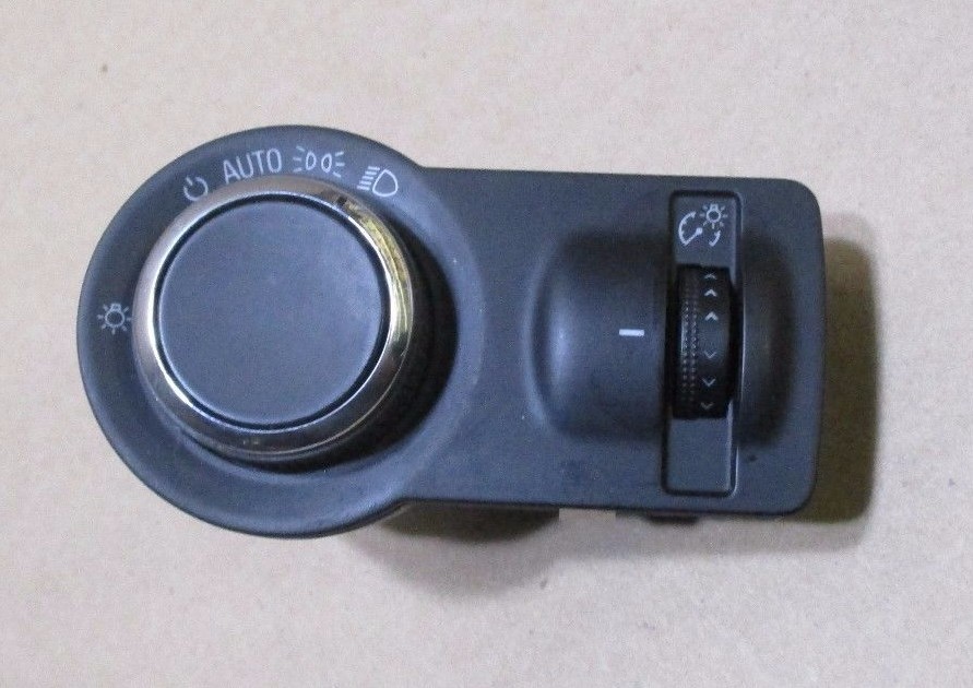 11 12 13 14 Chevy Cruze  Headlight Control  Switch 94725717 Used #646B