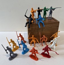 Marx 54 MM Alamo Mexican Shako Infantry Set 16 Mix LotA VINTAGE Plastic Soldiers