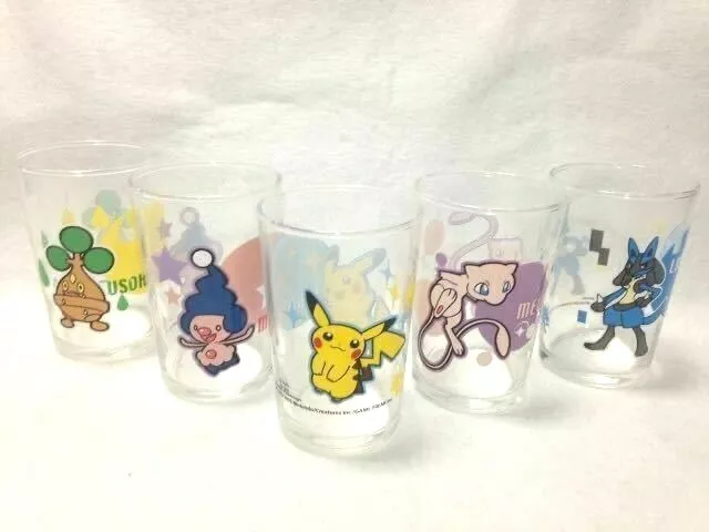 Pokemon Group Shot Pokeball Boxed 16oz Pint Glass 