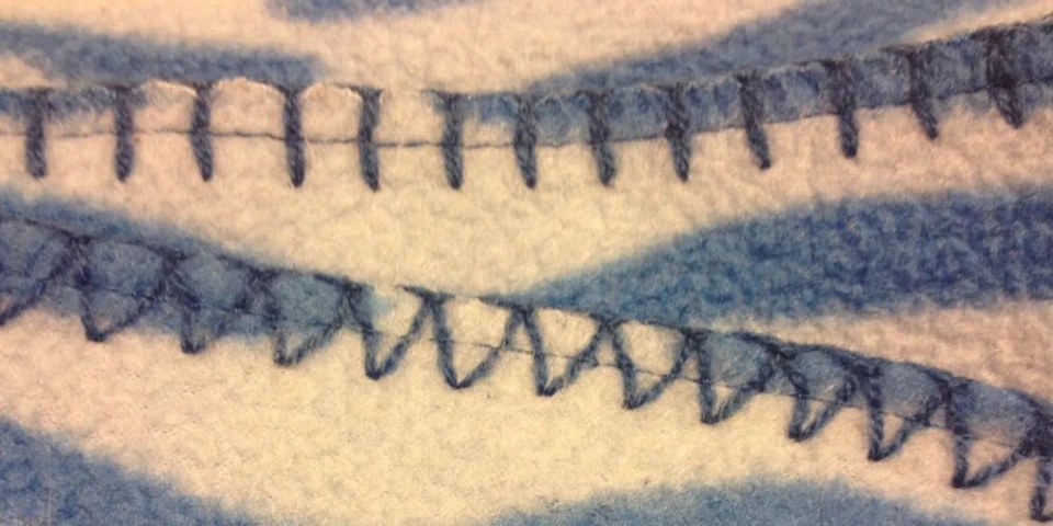 NUEVA Manta Garanimals Azul Rayas Cebra Blanca Nueva Con Etiquetas Foto 3 de 3