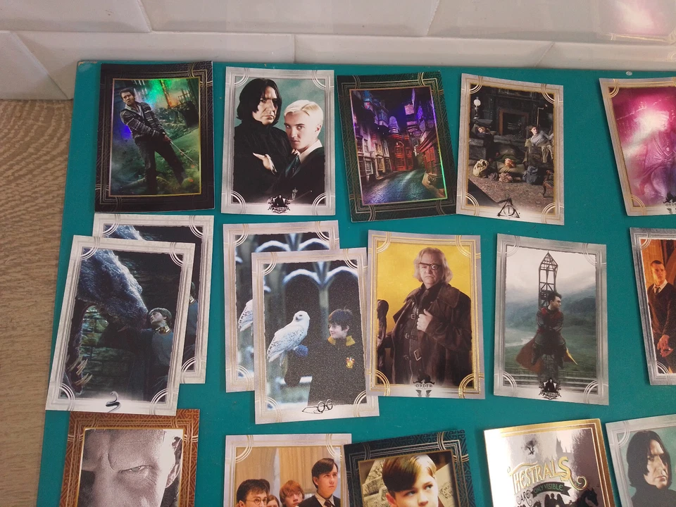 Lot HARRY POTTER Bienvenue à Poudlard Carte panini dont Édition limitée N° 9 - Photo 2/4