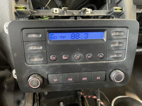 VW Radio Autoradio R 100 Chrome 1K0035153C Touran Tiguan Passat Golf Plus