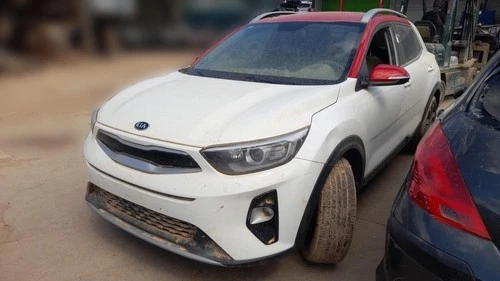 85910H8400 Bandeja Trasera para KIA STONIC (YBCUV) Business 2020 1114347 - Foto 7 di 10