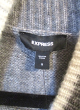 NEW W/TAG Express Soft Gray Turtleneck Pullover Sweater SZ Small 88