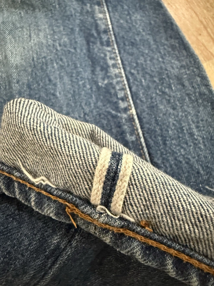 Vintage 70s Levi's 501 Selvedge Redline Denim Jeans 27x31 (24x27) - Image 2 of 4