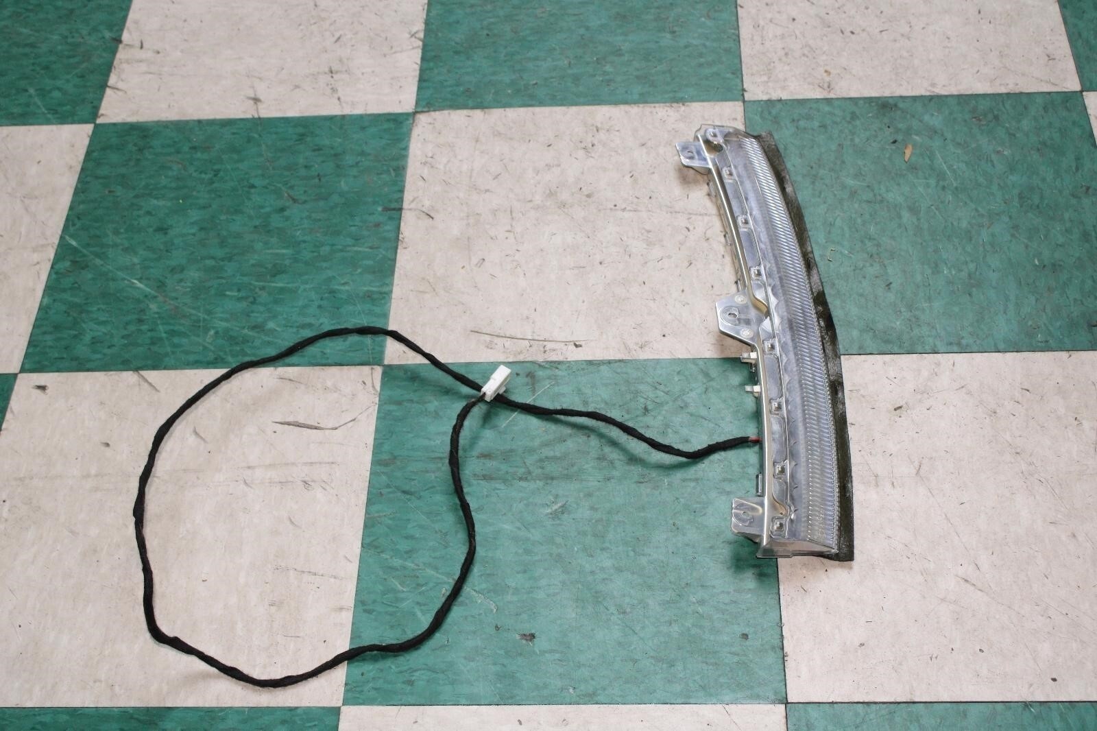 Maserati Ghibli 2014-2017 Rear Center brake light