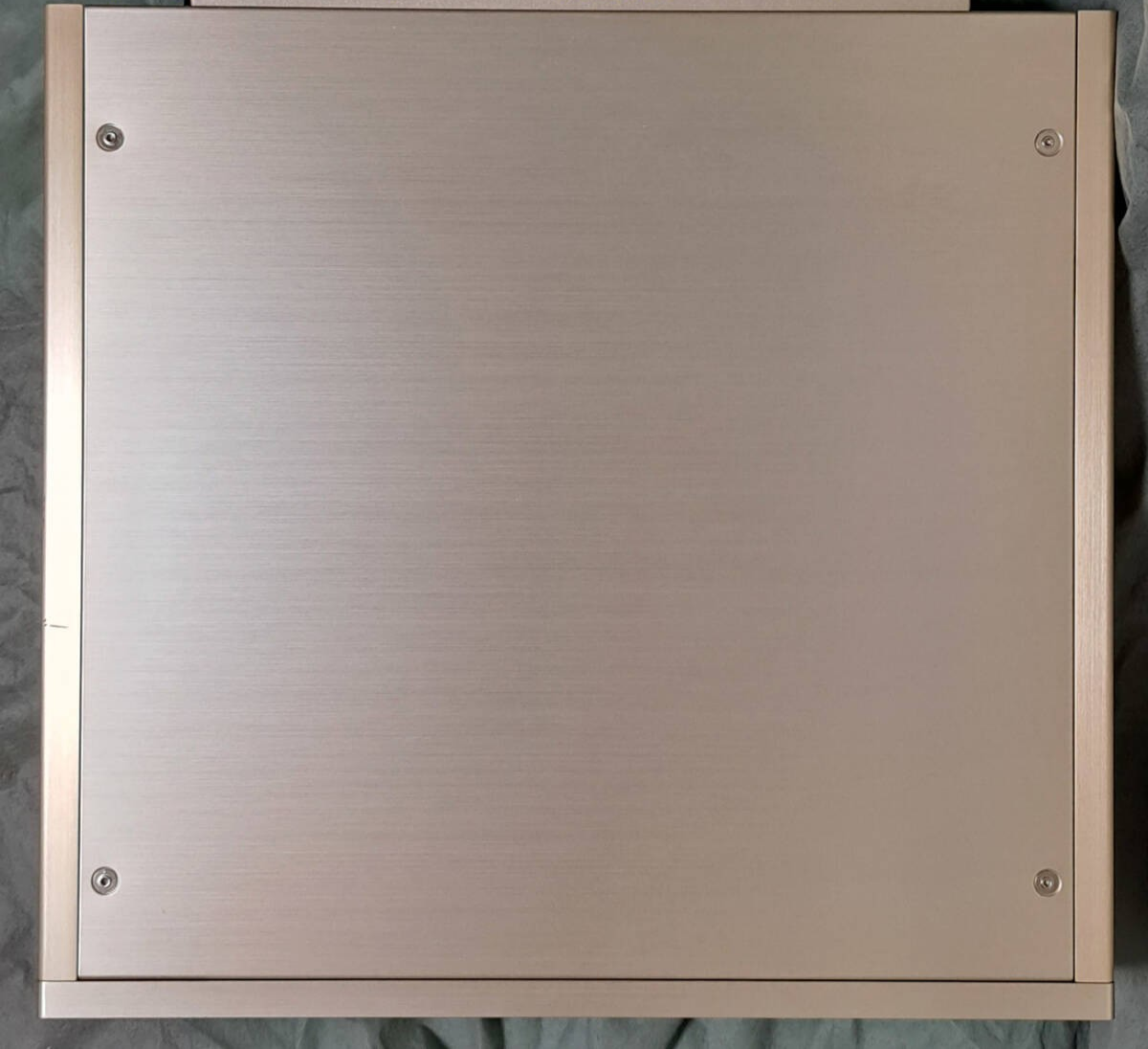 Pioneer HLD-X9 Hi-Vision LD Muse Gold Laser Disc Player