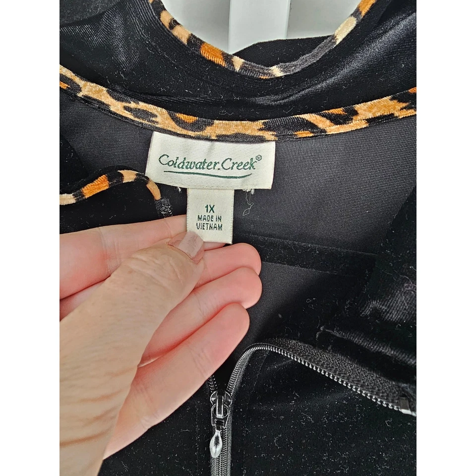 Chaqueta de terciopelo Coldwater Creek para mujer talla 1X con cremallera negra con ribete de leopardo Foto 3 de 4
