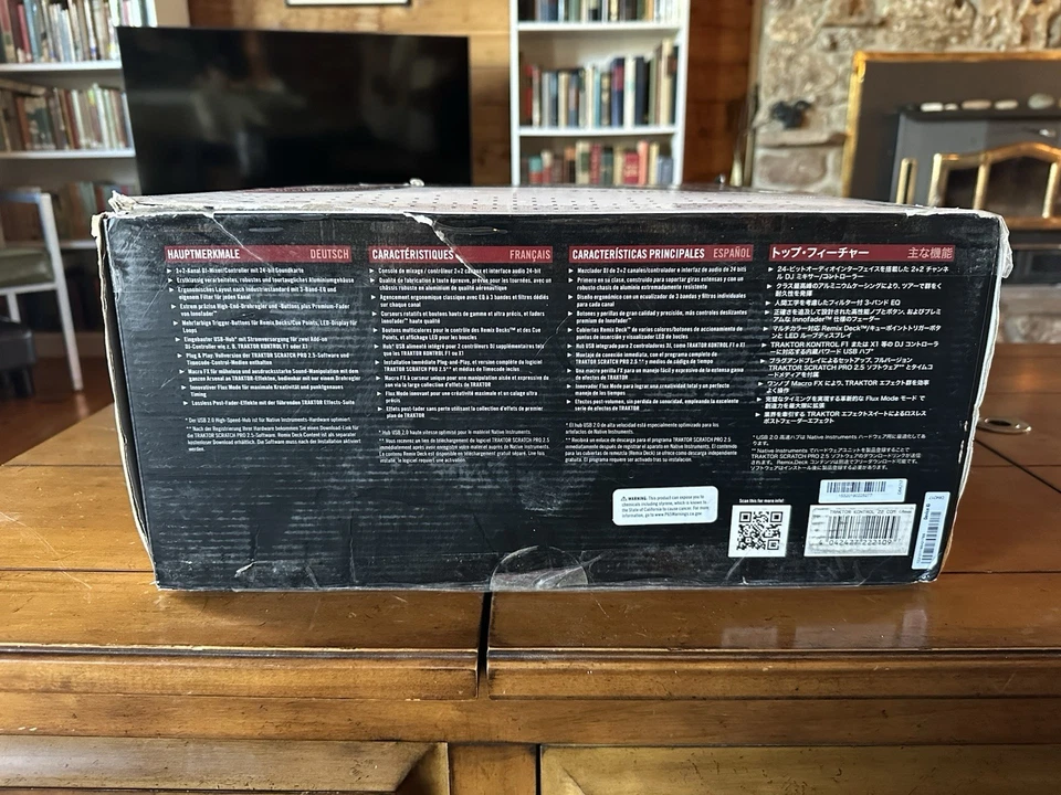 Native Instruments Traktor Kontrol Z2 2 + 2 Channel Control Mixer Works w/Box - Image 4 of 4