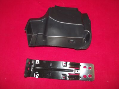 2018-2025 Jeep Wrangler Rear Bumper left Side Close Out Panel w/bracket OEM