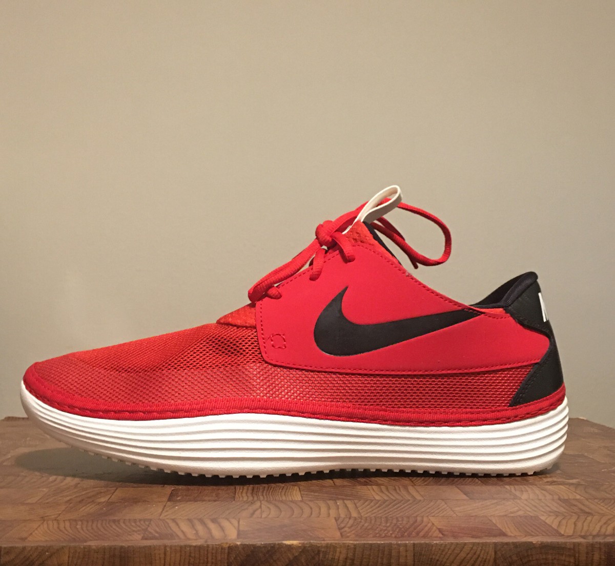 Nike Solarsoft Moccasin Mens Red Black White Men Size 7 NIB  display picture 3