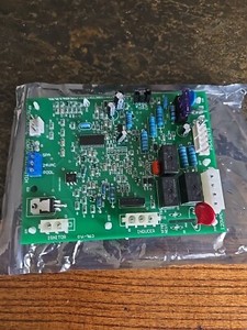 Automatic Ignition Board ANSI Z21.20 4525Q Emerson 24vac 60HZ 0.5amps Max