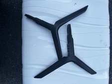 Samsung Smart TV Base Stand Left and Right Leg Pair For QE50Q65TAU QE55Q65TAU