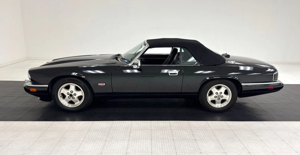 1995 Jaguar XJS Convertible - Image 3 of 4