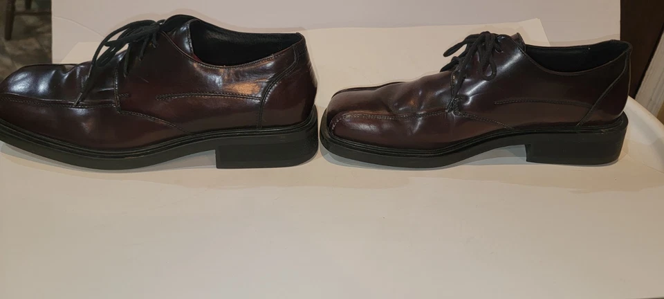 ZAPATOS DE VESTIR USADOS UNA VEZ KENNETH COLE REACTION PARA HOMBRE CUERO MARRÓN CON CORDONES TALLA 9 Foto 4 de 4