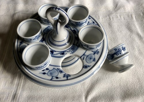 Eierbecher Ständer Zwiebelmuster evtl. Thüringen um 1900