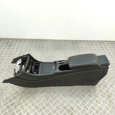MERCEDES-BENZ A W176 Mittelkonsole A1766801350 RHD 2013 32796311 MERCEDES-BENZ A W176 Mittelkonsole A1766801350 RHD 2013 32796311