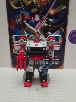 Legacy Evolution (Generations) Deluxe Class: Crosscut