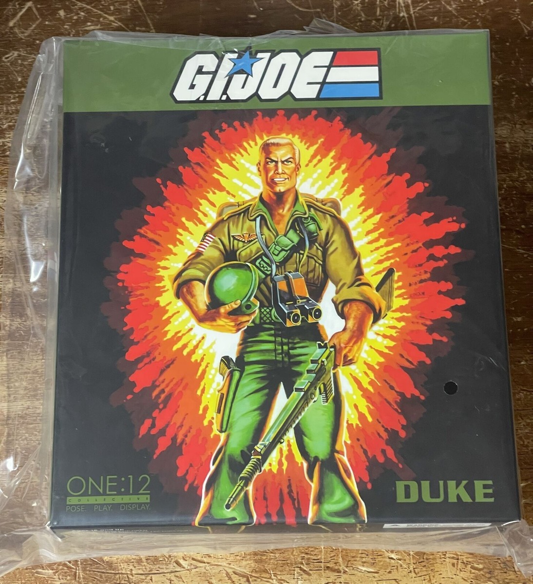 In STOCK Original Mezco Toyz Duke G.I. Joe One:12 Collective