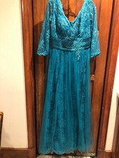 JJ's House Mother of Bride Gown Jade Color Lace Tulle Beading SZ 14 NWT