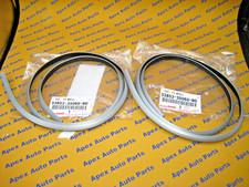 Toyota 4runner Limited Front Fender Flair Rubber Seal Silver Oem 1996-2002 Set 2