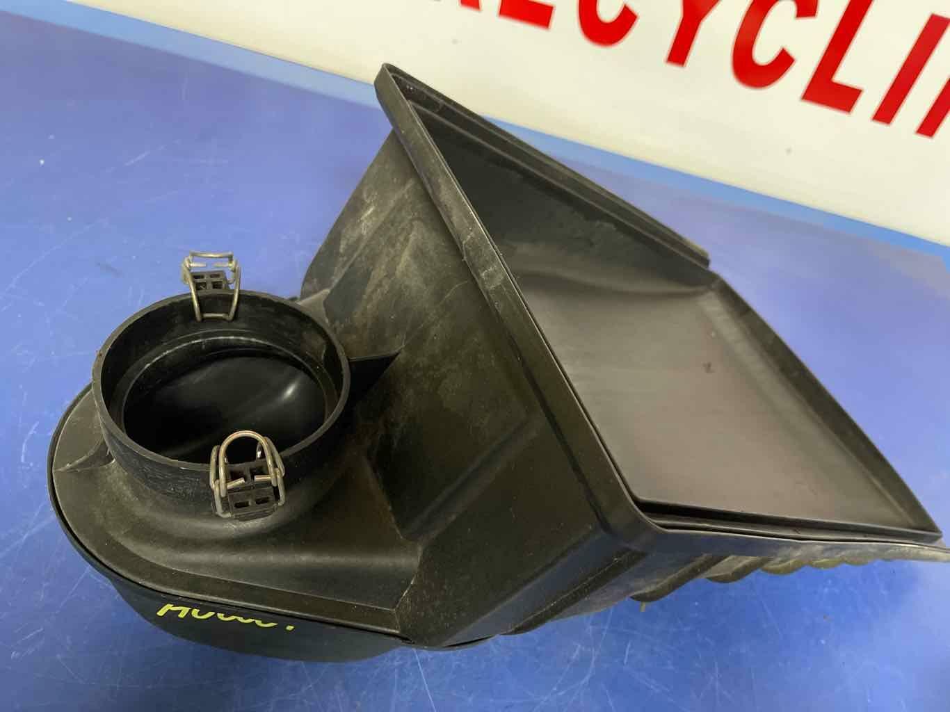 Air Cleaner MASERATI 07