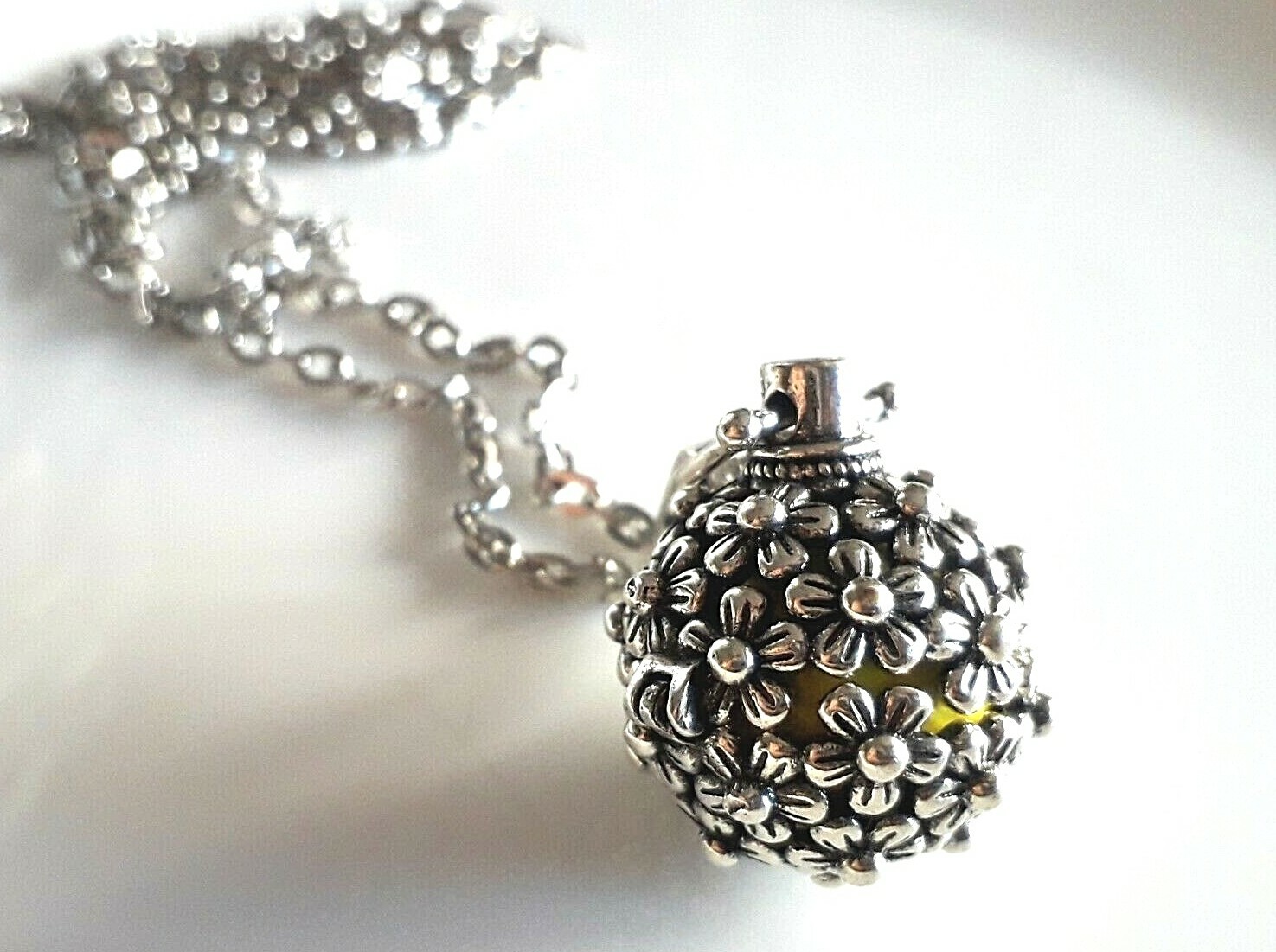Collana Chiama Angeli con ciondolo sonoro gravidanza portafortuna bola