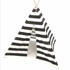NWT Teepee Play Tent / Black  Natural Stripe