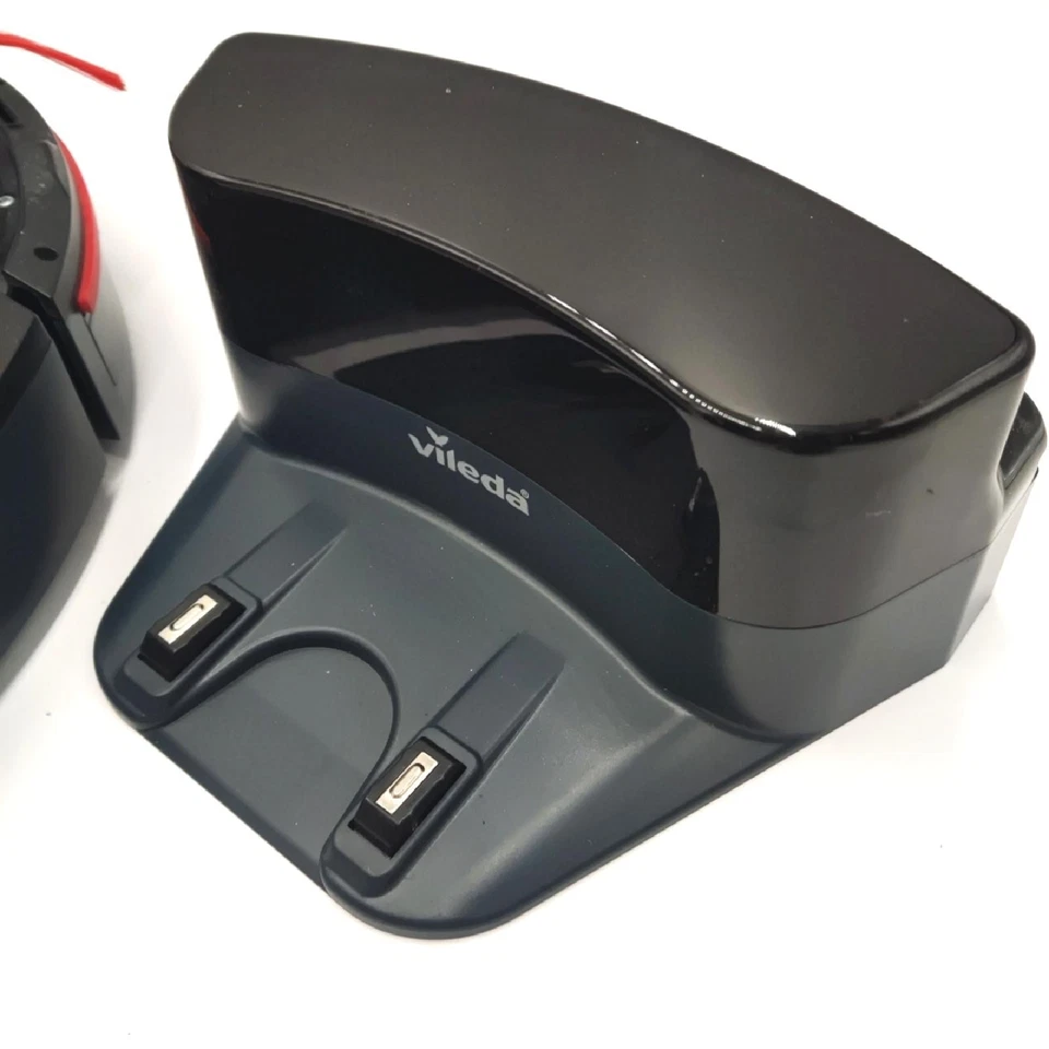 Vileda VR 201 PetPro Saugroboter Defekt Ladefehler - Bild 4 von 4