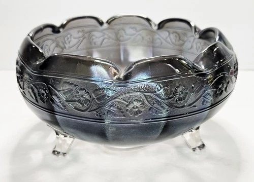 VINTAGE IMPERIAL GLASS FLORAL IRIDESCENT SMOKE CARNIVAL GLASS 3 FOOTED BOWL 7"