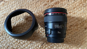 Canon EF 24mm f/1.4 II USM Lens - Very good condition