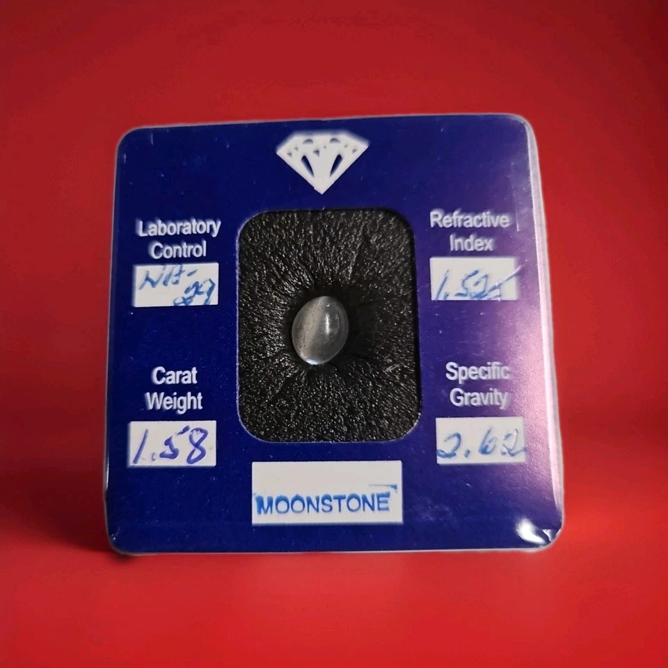 Piedra lunar calidad joyería certificada peso 1,58 quilates Foto 2 de 4