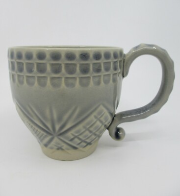 COSTA NOVA CRISTAL CRACKLED GREY MUG  - 3 1/2''    1110C