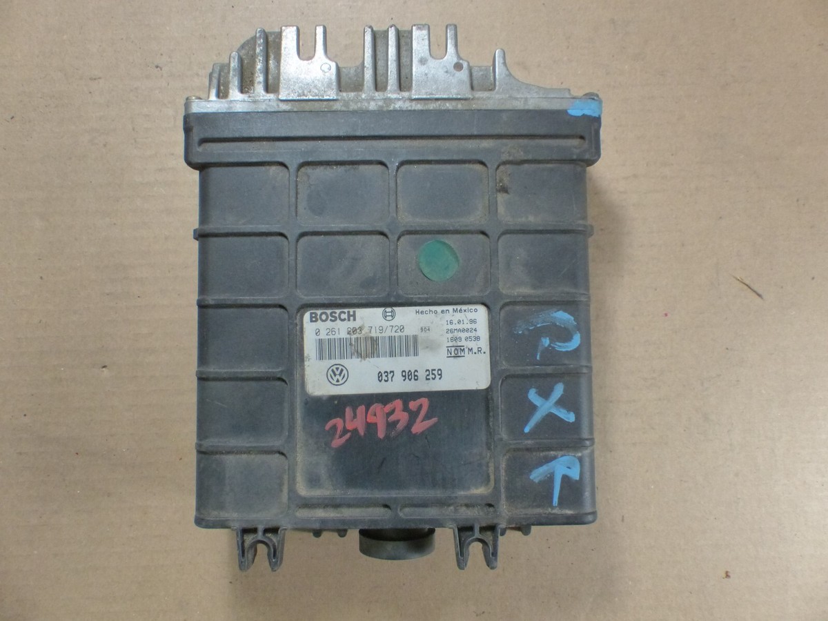 briefing jetta usa製 VOLKSWAGEN JETTA Chassis Brain Box Transmission 09S 927 158