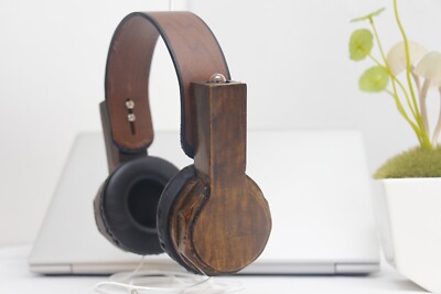 Bulb Filtered Noise Cancelling Wooden Handmade Headphone Special Design