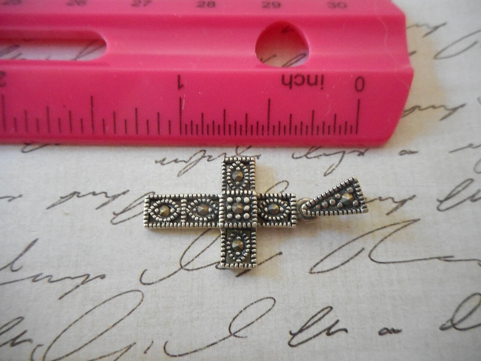 Colgante Cruz Marcasita Plata de Ley 925 S21-F Foto 4 de 4